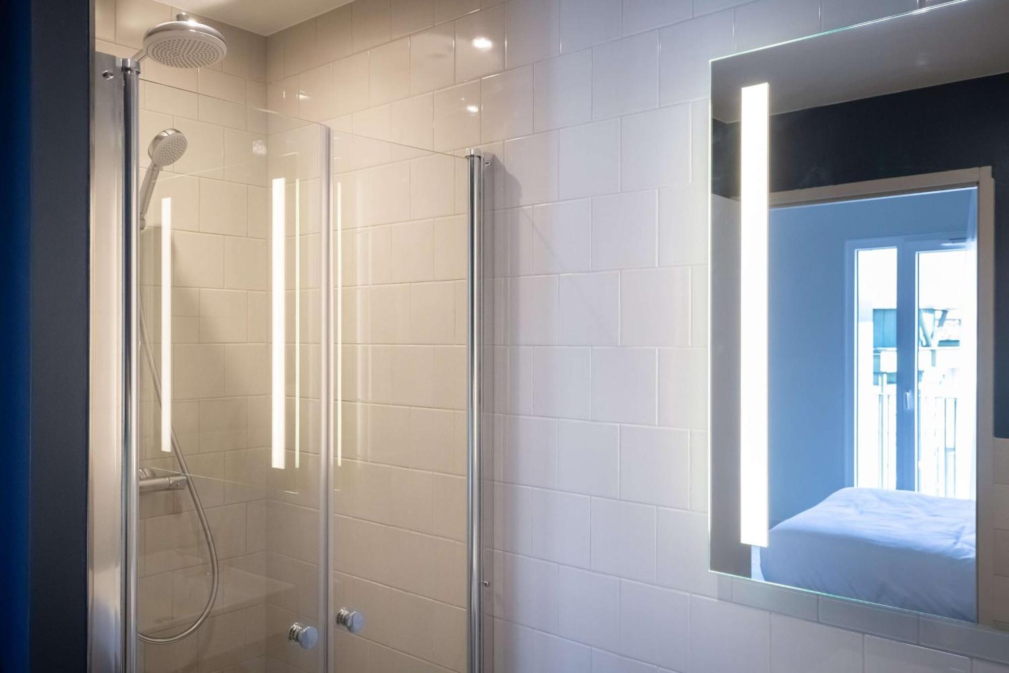 Best Western 11Bauer Paris Saint-Ouen ภายนอก รูปภาพ